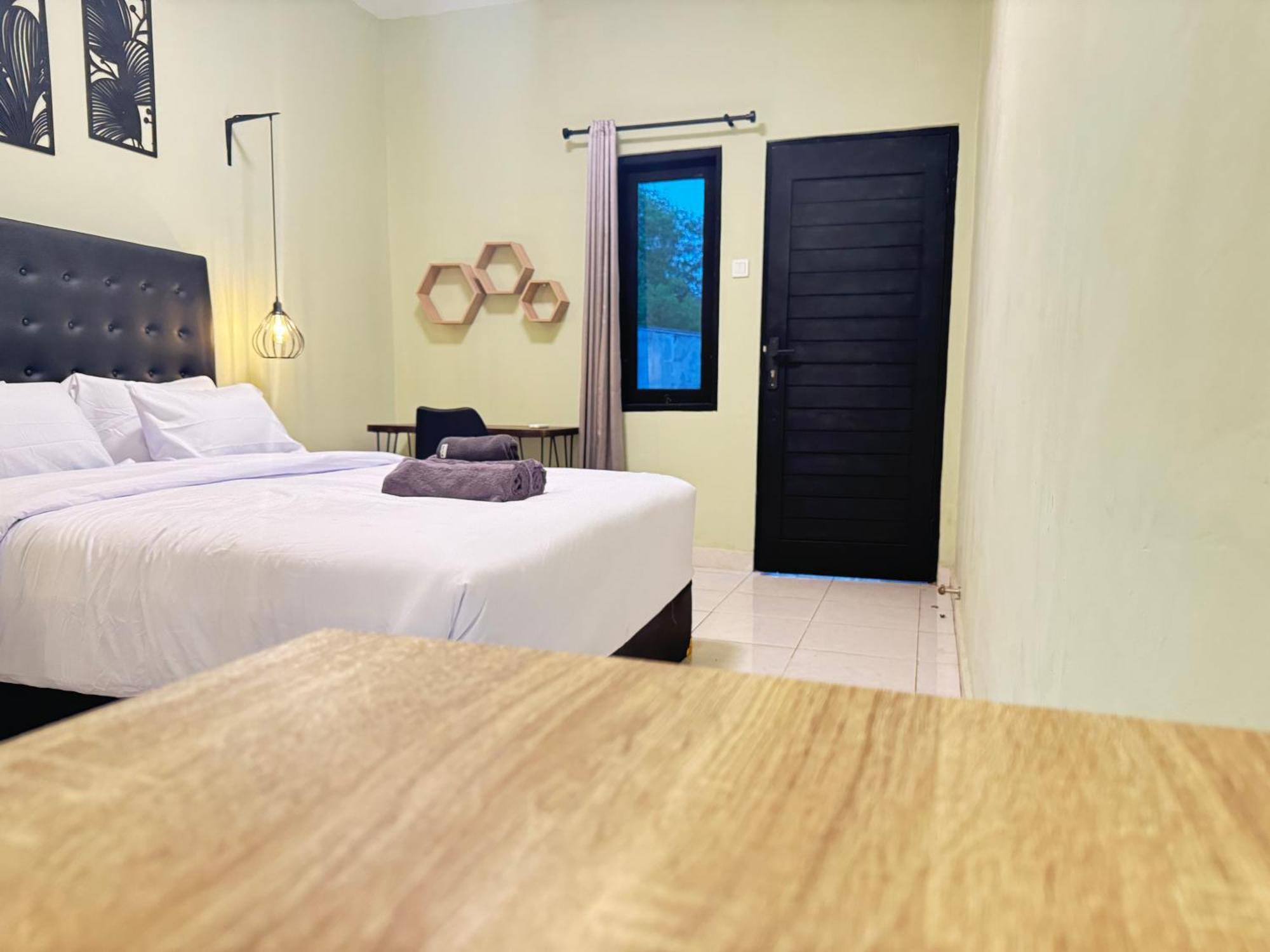 The Pause Guesthouse 울루와뚜 외부 사진